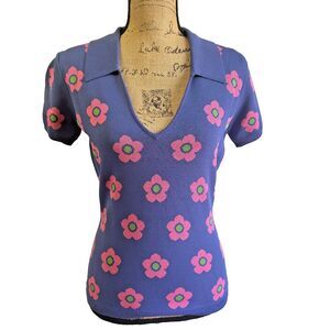 Manoush Blue Pink Floral Short Sleeve V-Neck Collared Knit Top Sweater Sz M/L